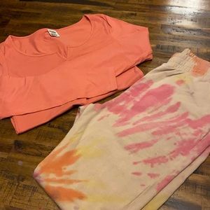 Cute casual outfit, both great condition.